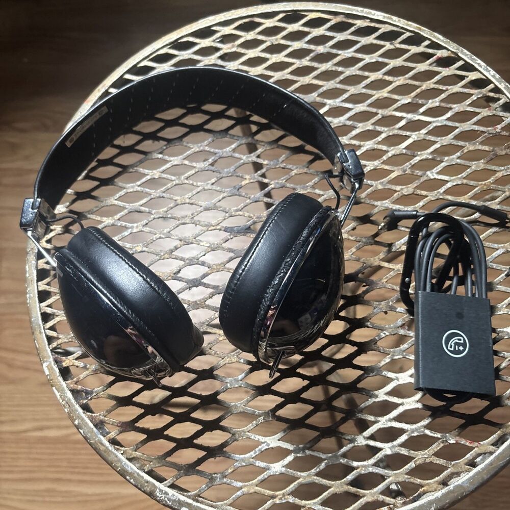 Skullcandy Roc Nation Aviator Chrome Black Over the Ear Wired Headphones Tested
